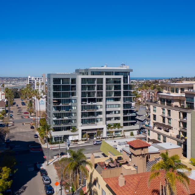 Aerial view of the downtown streets, palm trees and the ocean at Bankers Hill.