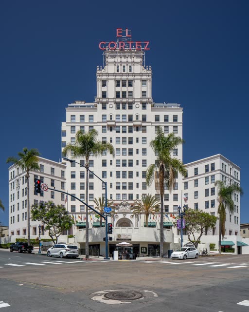 The Historic Landmark El Cortez Condo Building in Downtown San Diego | Photo – 20