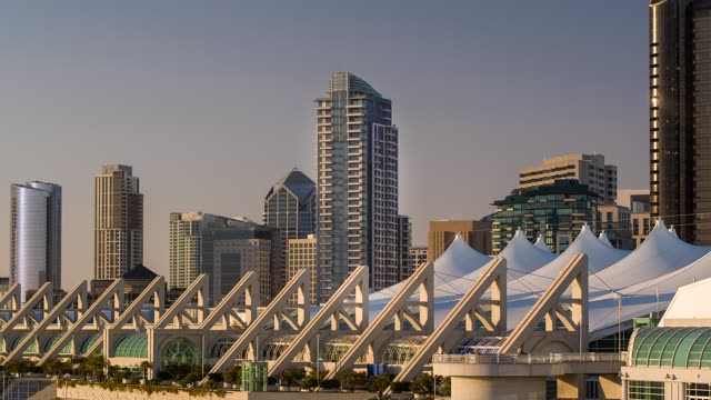 The downtown streets, the skyline and the buildings at Embarcadero.